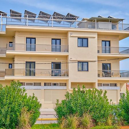 Sunflower Suites Gouvia Corfu Екстериор снимка
