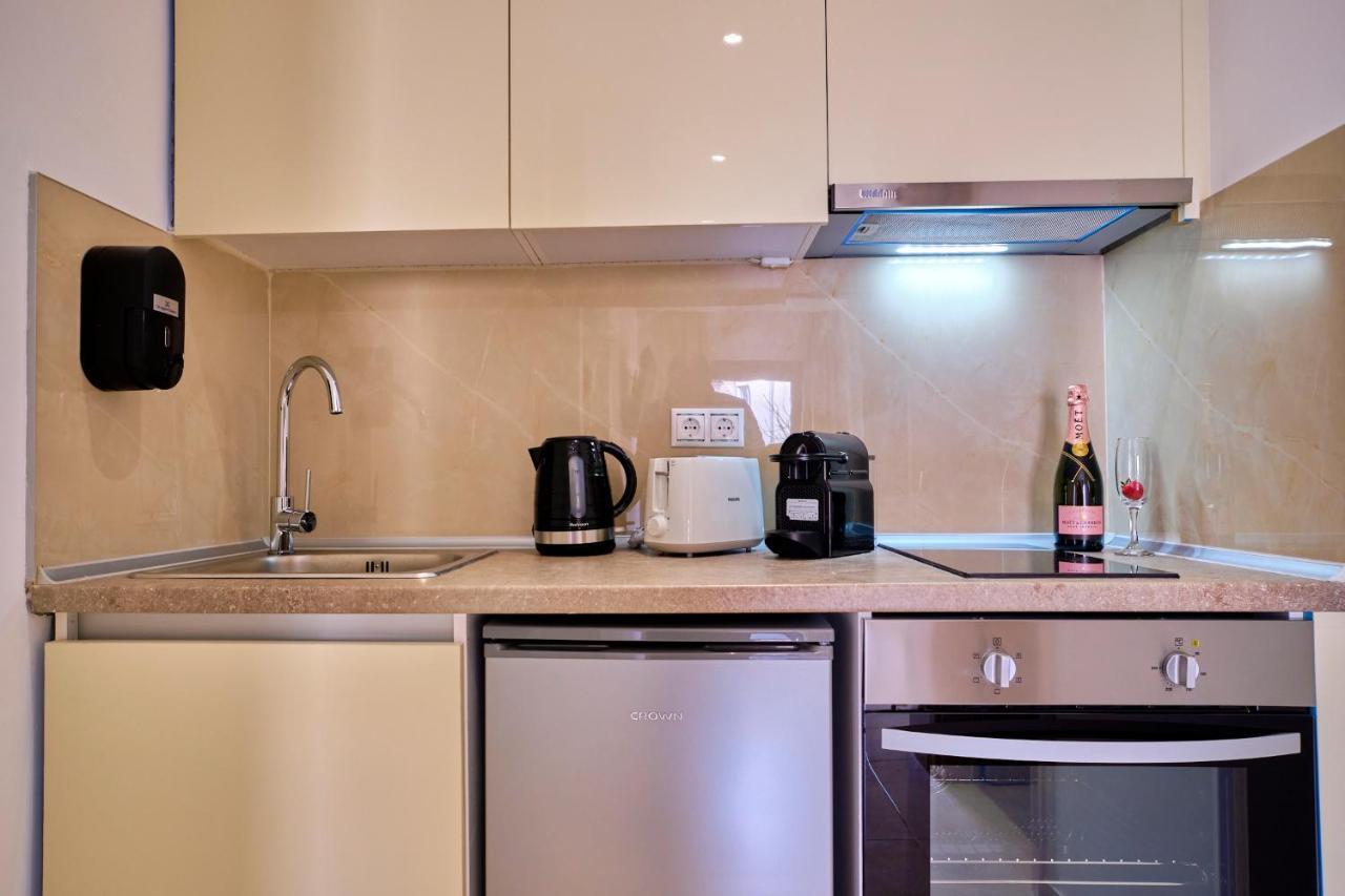 Sunflower Suites Gouvia Corfu Екстериор снимка