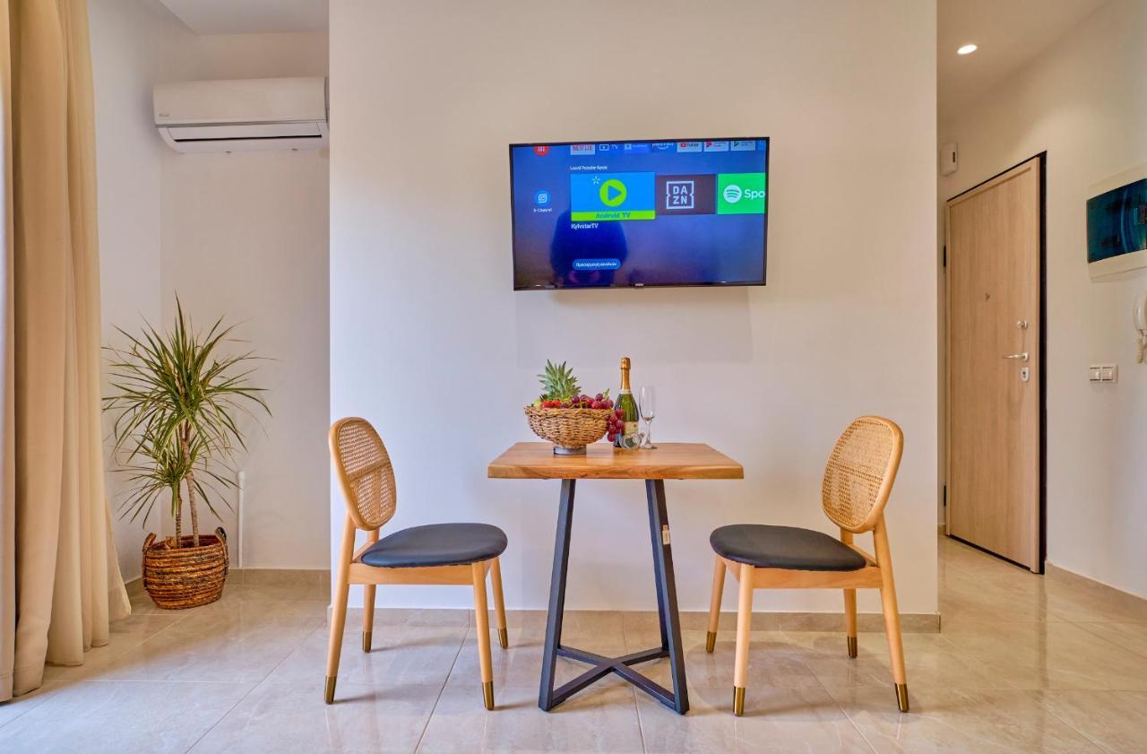 Sunflower Suites Gouvia Corfu Екстериор снимка