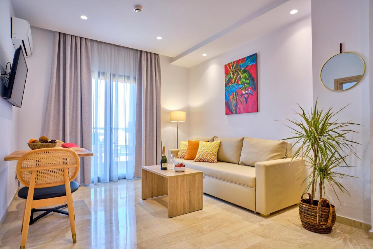Sunflower Suites Gouvia Corfu Екстериор снимка