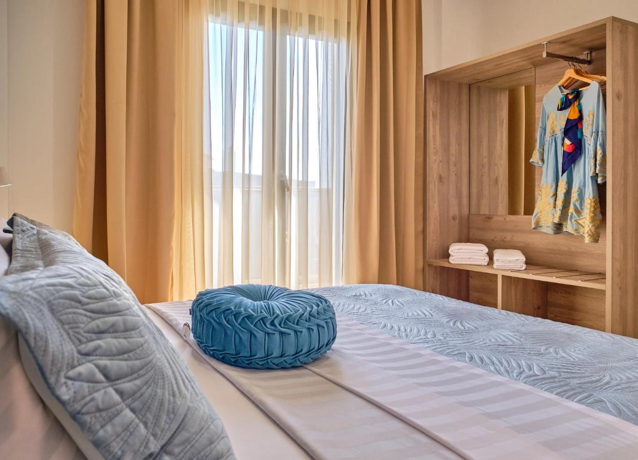 Sunflower Suites Gouvia Corfu Екстериор снимка